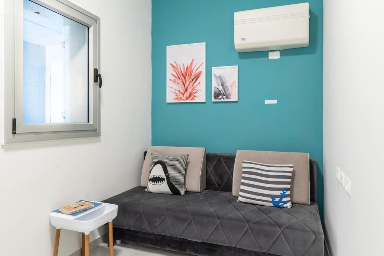 Tranquil Stay Near The Beach By Sea N' Rent Nahariya Exterior photo
